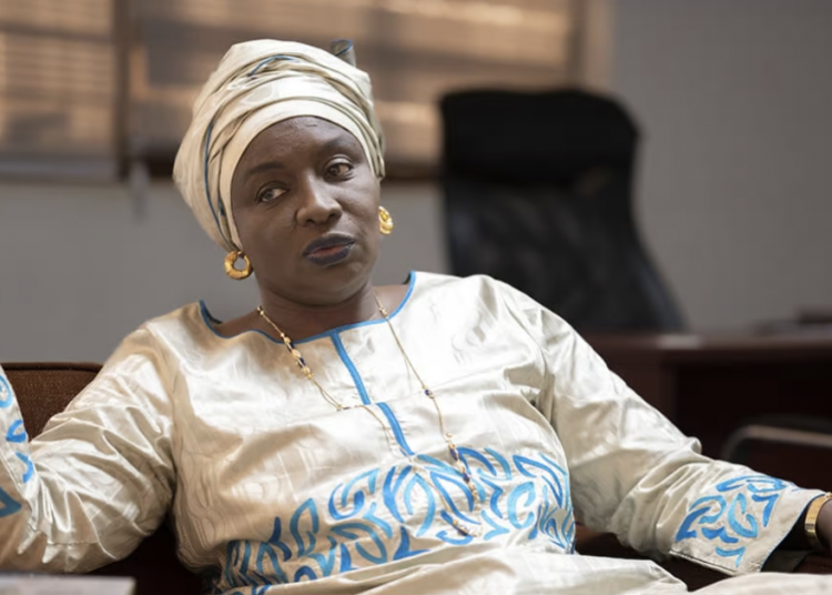 3e Mandat : Aminata Touré tire encore sur la sonnette d’alarme