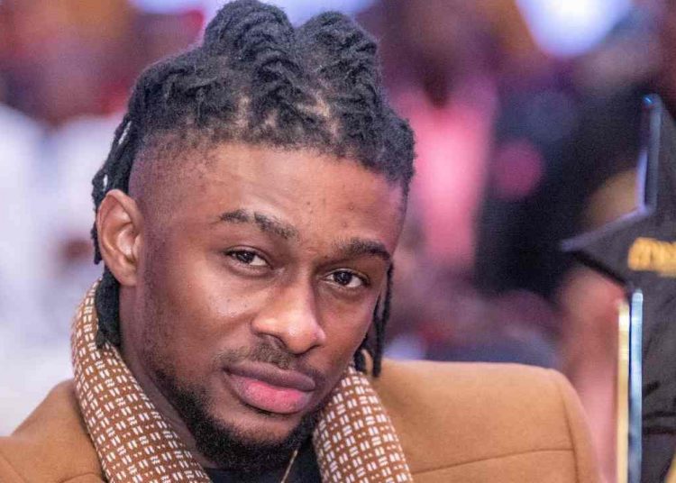 L’artiste KS Bloom dit avoir été passé à tabac par des policiers sénégalais à l’AIBD