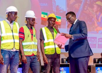 Port Autonome de Dakar : Le Premier Ministre a présidé la cérémonie de remise d’attestations aux 2000 dockers enrôlés