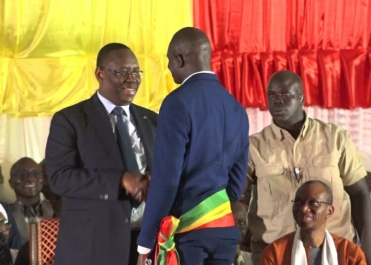 Devant le Président Macky Sall : le Maire de Thiès confesse