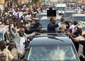 Le Président Macky SALL accueilli héroïquement à Thiès (Vidéo)