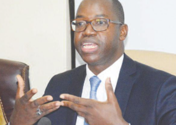 Yankhoba Diatara : Ousmane Sonko utilise le contexte social difficile pour échapper à la justice
