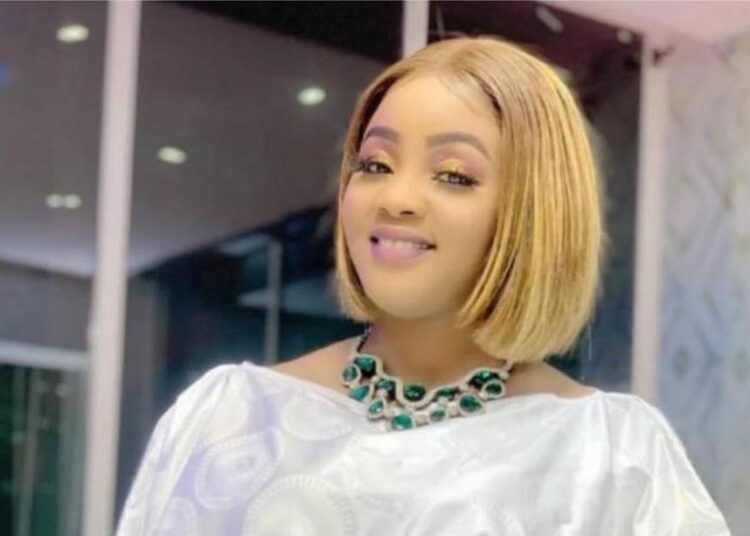 Affaire “Top Cas” sur Facebook : Thioro Mandéla de Walf TV déférée !