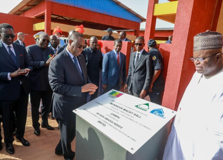 Inauguration de la Zone d’Activités des Mécaniciens et Professionnels de l’Automobile à Diamniadio par le président Macky Sall