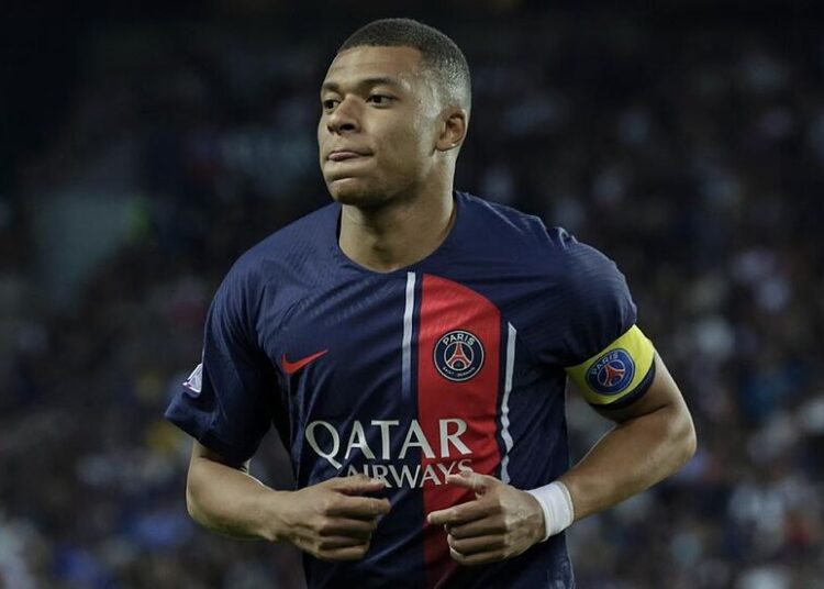 PSG : Mbappé annonce par courrier qu’il ne prolongera pas