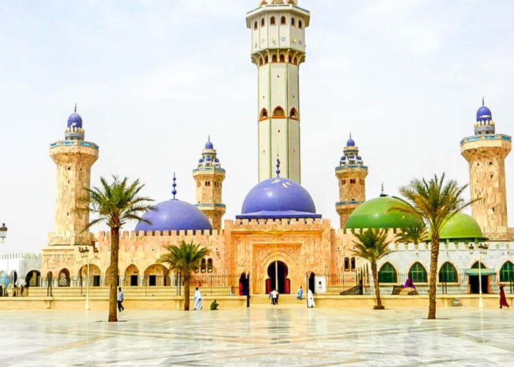 Touba : 2 dames volent 20 téléphones dans la mosquée