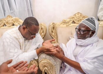 Visite à Touba en prélude au Grand Magal : Macky confirme son départ en Avril prochain