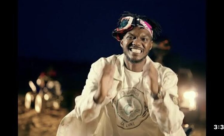 Clash : Ara Akhlou Brick « dissout » le groupe KBC dans « Mbaye Petaw »