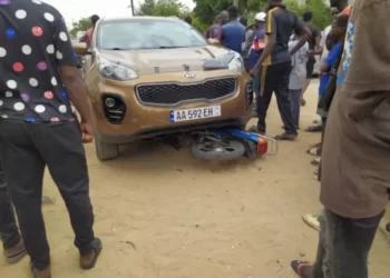 Tamba : 2 morts suite à un choc violent entre un 4×4 et une moto jakarta
