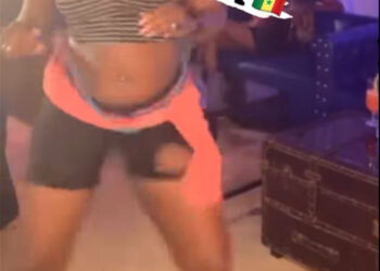 Du jamais vu, crop-top, culotte, “Bin-Bin”, cette fille casse internet (Vidéo)