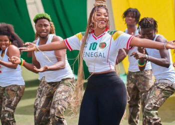 Mia Guissé devoile “Manko wuti waat ndam li”