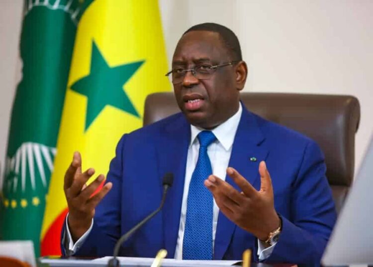 Renégociation des Contrats, sortie du Cfa : Macky craint «un tournant désastreux»