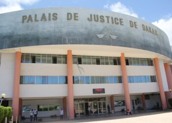 Le tribunal de Dakar a pris feu après une explosion de gaz (Vidéo)