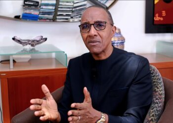 Réduction train de vie de l’Etat : Abdoul Mbaye propose la vente de l’avion présidentiel