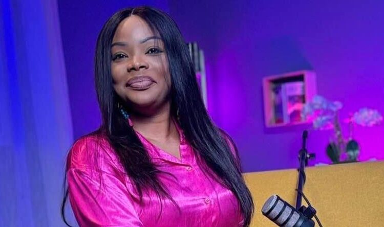Mame Coumba, l’ex animatrice de « Confidence », rejoint le TFM